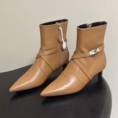 顶级品质 Hermes 爱马仕🐎 26Fw秋冬新款 H家Nice 40及踝靴系列经典Kelly扣交叉带及踝靴侧拉链小猫跟 顶级品质 Hermes 爱马仕🐎 26Fw秋冬新款 H家Nice 40及踝靴系列经典Kelly扣交叉带及踝靴侧拉链小猫跟
