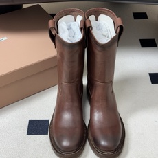 顶级品质(莞产) 26Ss秋冬新款Miu Miu 缪缪 擦色牛皮厚底中筒靴堆堆靴复古老钱风一脚蹬直筒短靴 这些工装风格靴 顶级品质(莞产) 26Ss秋冬新款Miu Miu 缪缪 擦色牛皮厚底中筒靴堆堆靴复古老钱风一脚蹬直筒短靴 这些工装风格靴