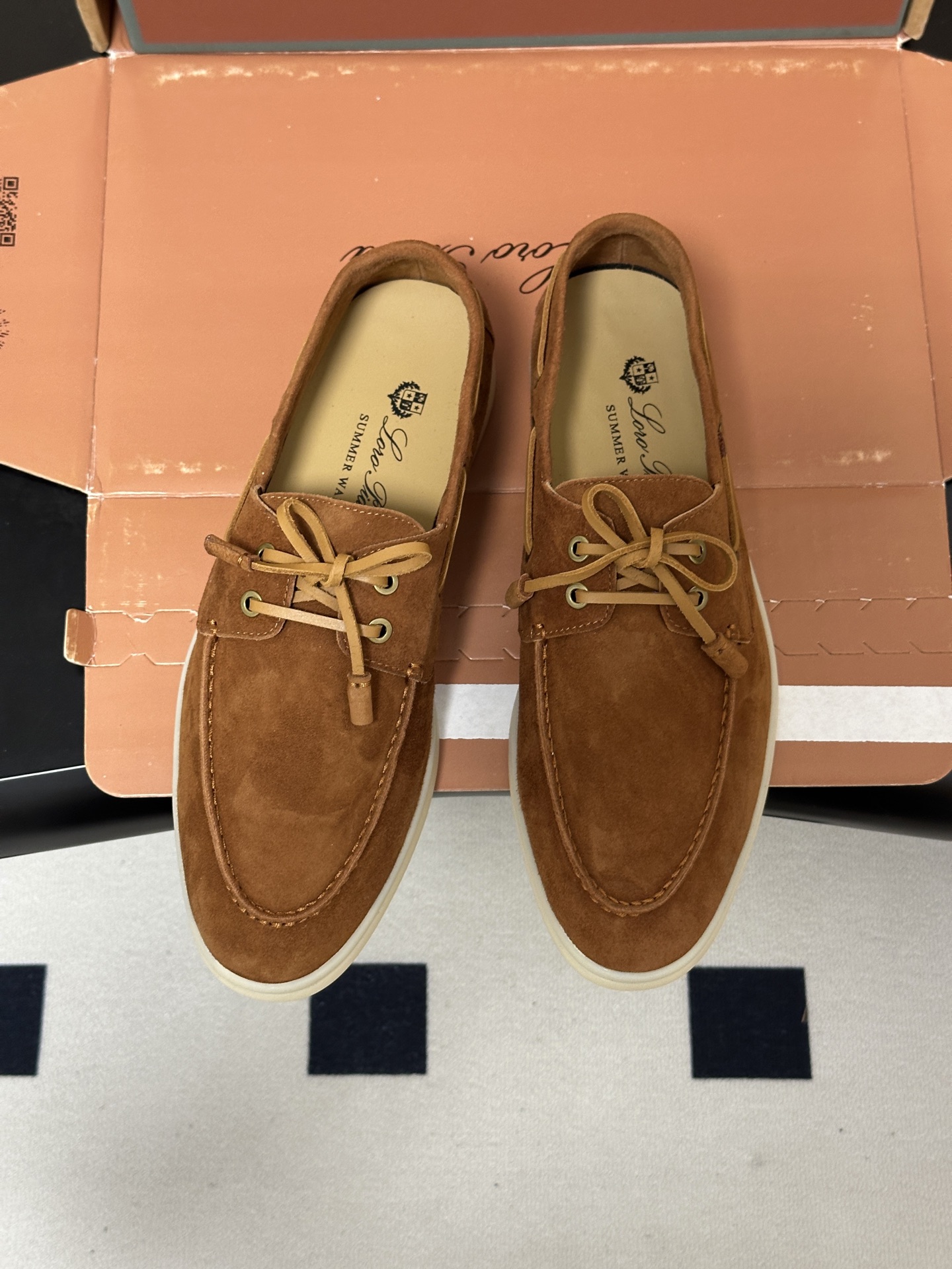 莞产(配高档飞机盒✈️) Loro Piana 诺悠翩雅 Loro piana 2026 秋冬新款Summer Char 莞产(配高档飞机盒✈️) Loro Piana 诺悠翩雅 Loro piana 2026 秋冬新款Summer Char