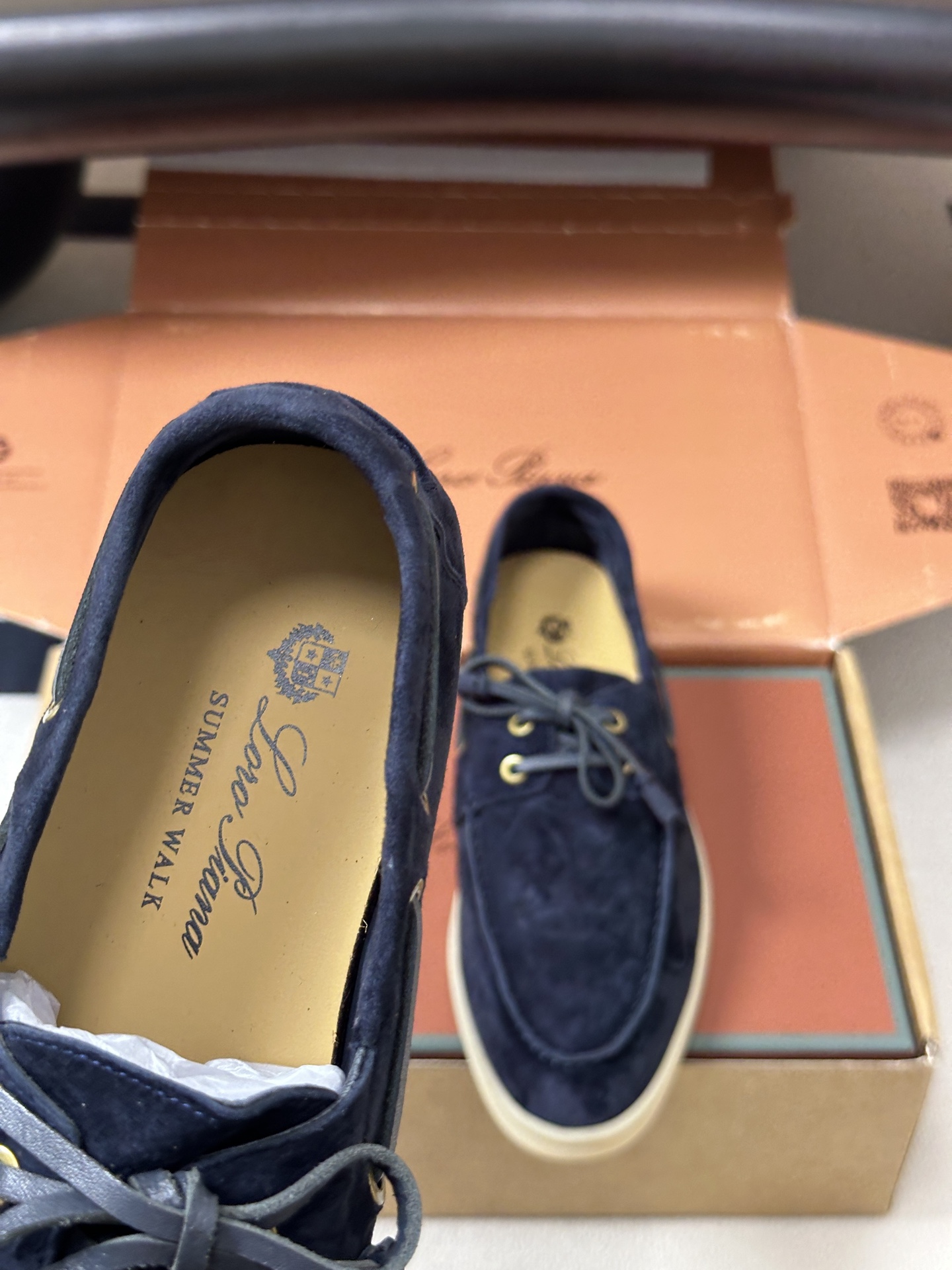 莞产(配高档飞机盒✈️) Loro Piana 诺悠翩雅 Loro piana 2026 秋冬新款Summer Char 莞产(配高档飞机盒✈️) Loro Piana 诺悠翩雅 Loro piana 2026 秋冬新款Summer Char