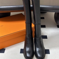 Hermes 爱马仕🐎 26Fw秋冬新款 H家 Leisure 50长靴系列翻口羊毛靴骑士靴粗跟直筒长靴 经典简约!🐎靴 Hermes 爱马仕🐎 26Fw秋冬新款 H家 Leisure 50长靴系列翻口羊毛靴骑士靴粗跟直筒长靴 经典简约!🐎靴