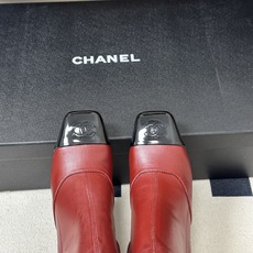Chanel 小香26A 秋冬新款双C logo弹力靴过膝长靴侧拉链长靴高跟长靴 鞋头标志性电绣双C标志低调闪耀,不仅是 Chanel 小香26A 秋冬新款双C logo弹力靴过膝长靴侧拉链长靴高跟长靴 鞋头标志性电绣双C标志低调闪耀,不仅是
