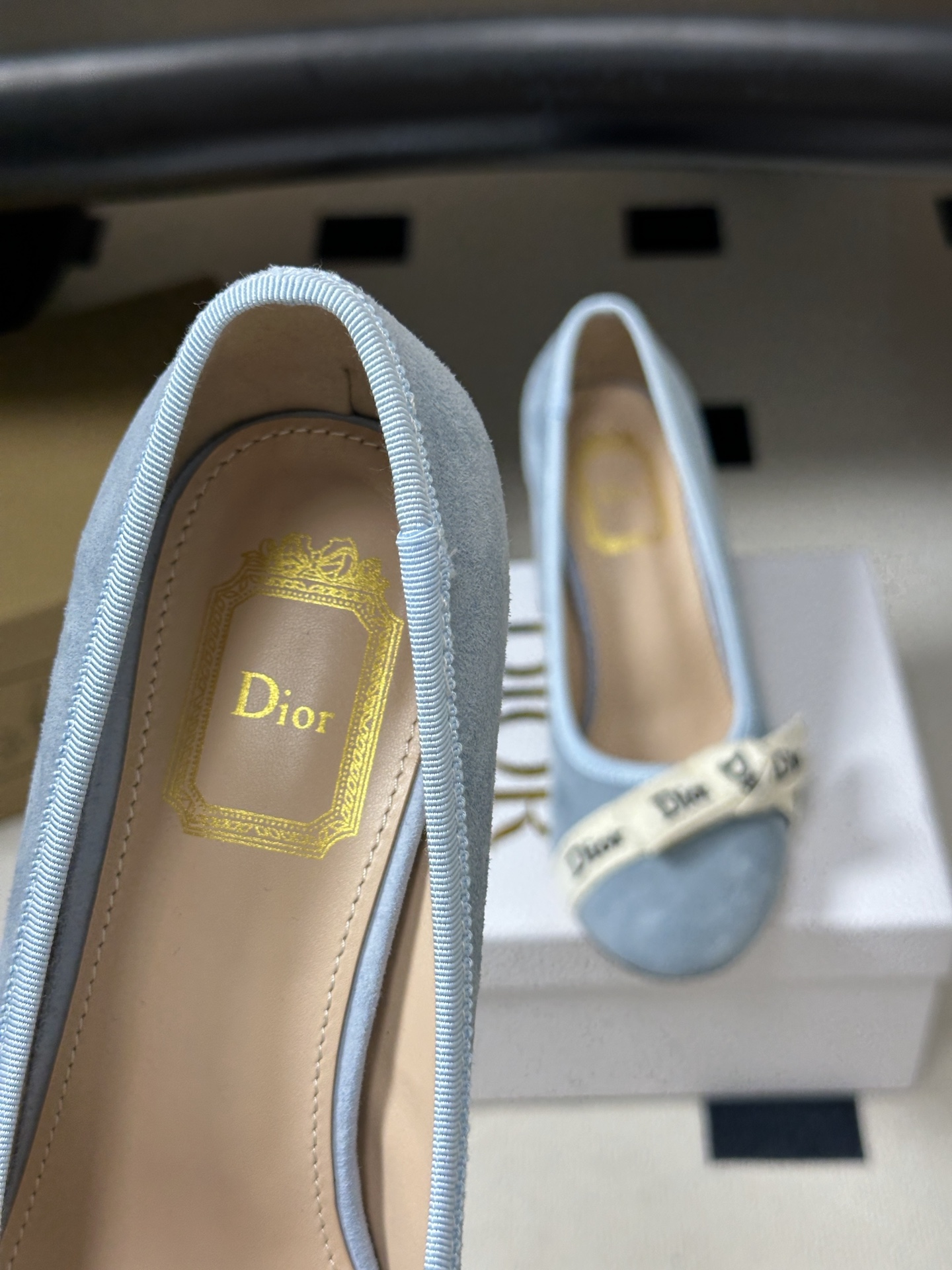 26ss春夏新款Dior 迪奥 J'Adior 高跟鞋经典字母织带玛丽珍鞋蝴蝶结芭蕾舞鞋浅口粗跟单鞋 这款J'Adior 26ss春夏新款Dior 迪奥 J'Adior 高跟鞋经典字母织带玛丽珍鞋蝴蝶结芭蕾舞鞋浅口粗跟单鞋 这款J'Adior