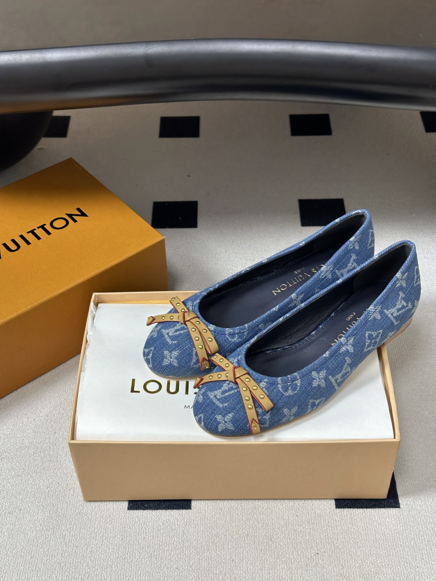 26Ss春季新款Louis Vuitton LV 老花芭蕾舞鞋蝴蝶结拼色平底单鞋丹宁牛仔布船鞋 本款Darling芭蕾平