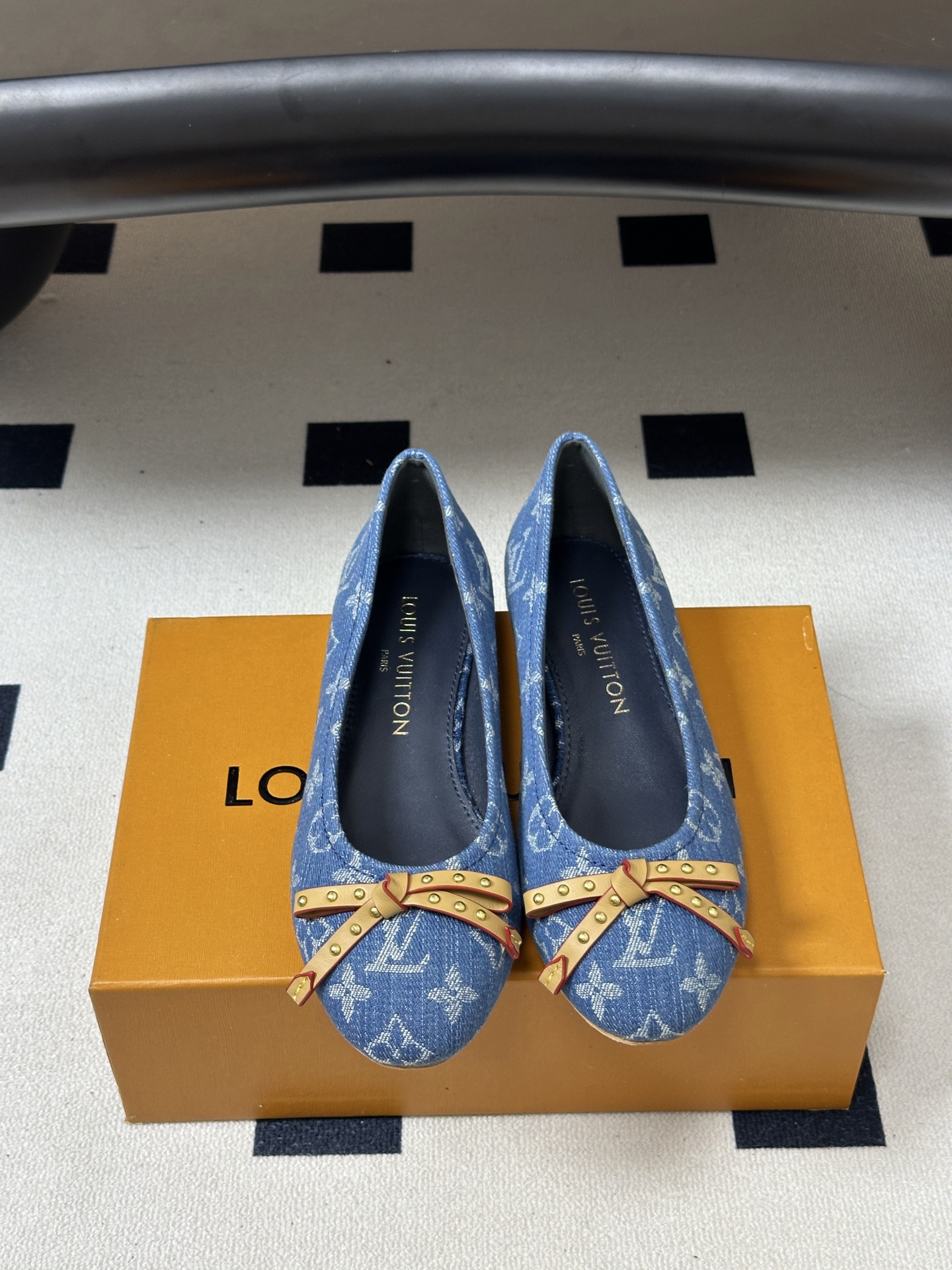 26Ss春季新款Louis Vuitton LV 老花芭蕾舞鞋蝴蝶结拼色平底单鞋丹宁牛仔布船鞋 本款Darling芭蕾平