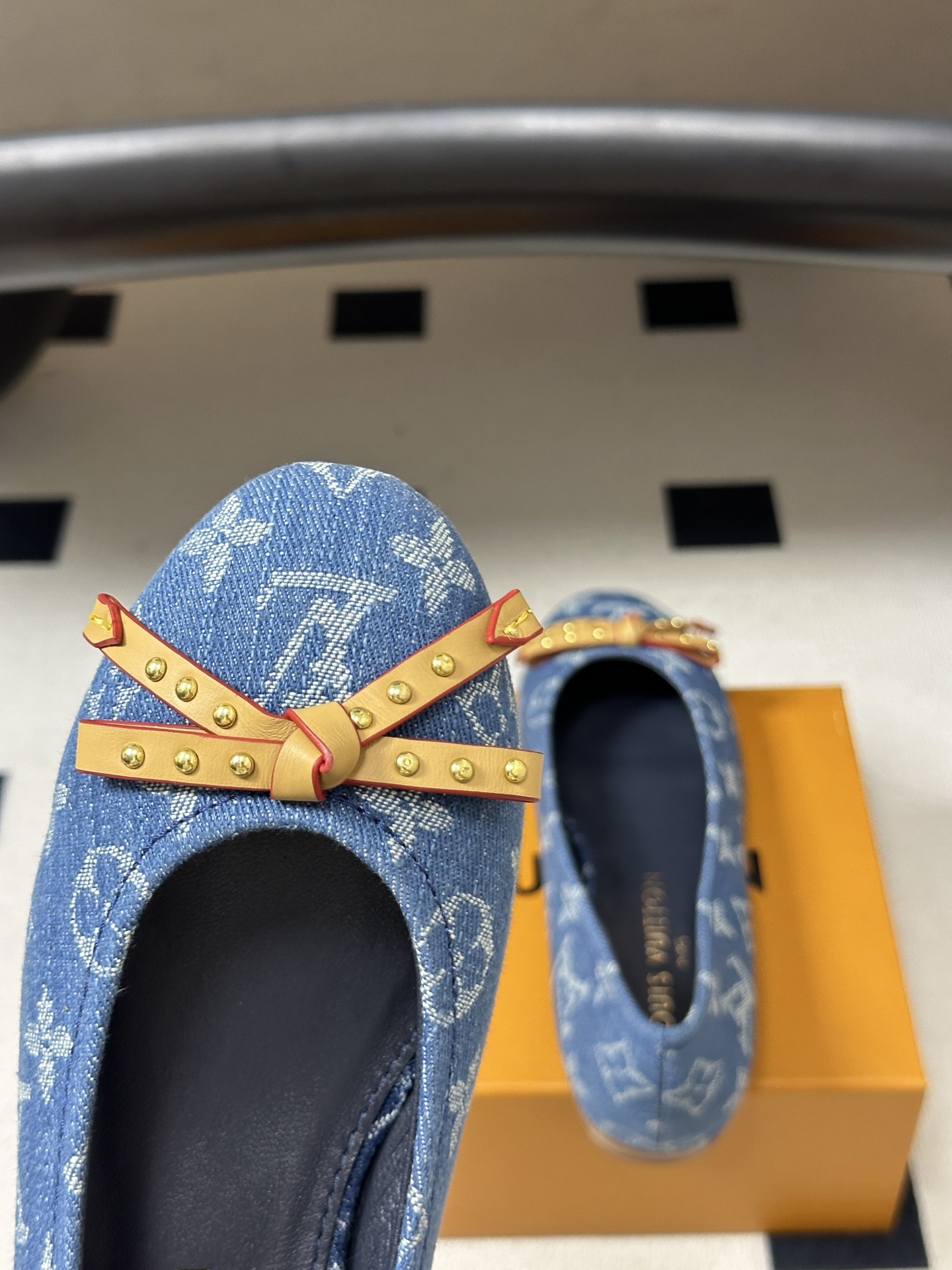 26Ss春季新款Louis Vuitton LV 老花芭蕾舞鞋蝴蝶结拼色平底单鞋丹宁牛仔布船鞋 本款Darling芭蕾平