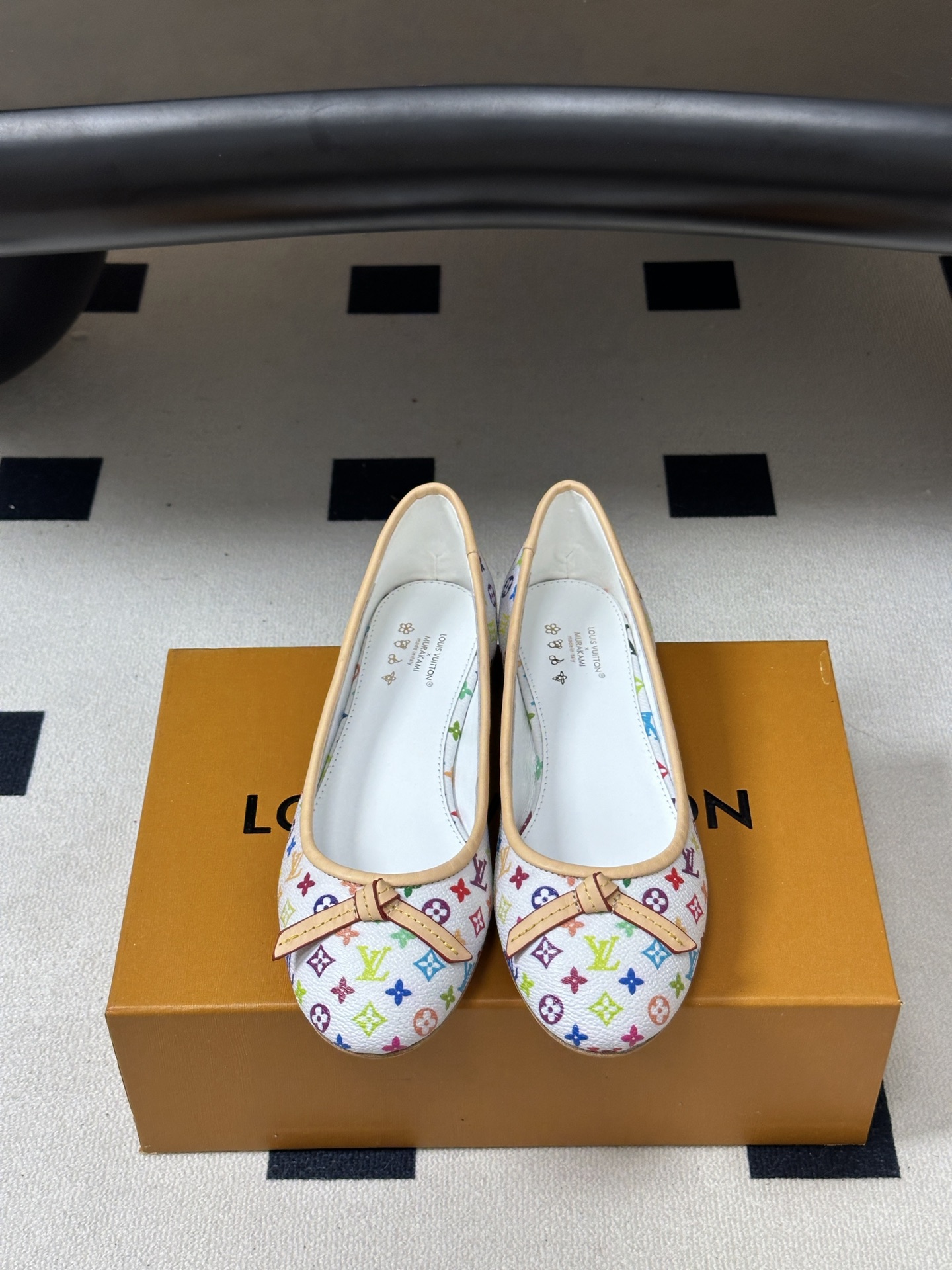 26Ss春季新款Louis Vuitton LV X TM DARLING 村上隆联名老花芭蕾舞鞋蝴蝶结拼色平底单鞋经典
