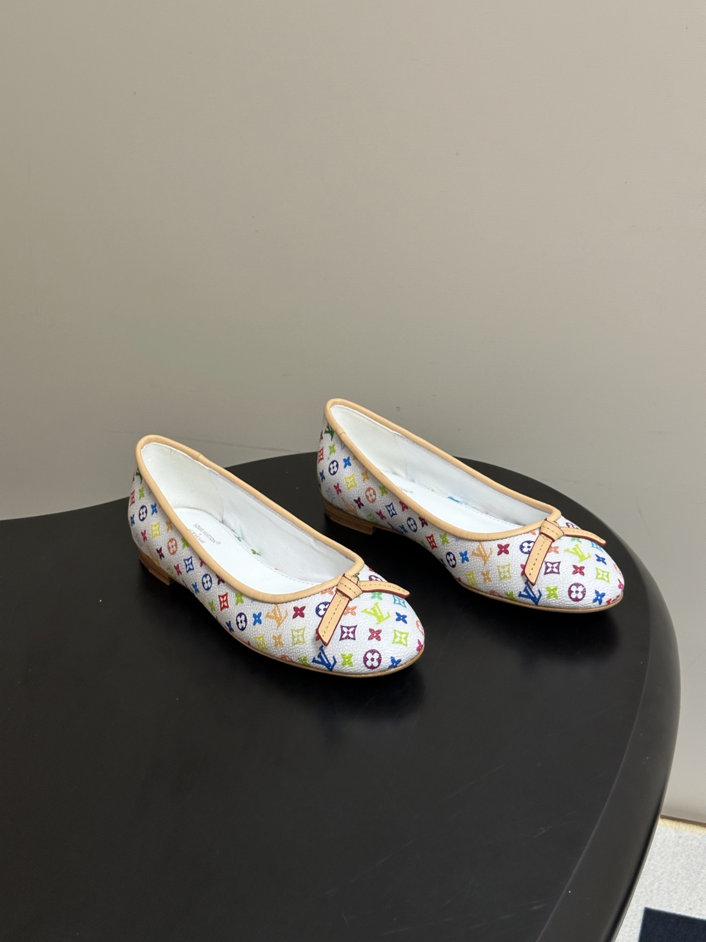 26Ss春季新款Louis Vuitton LV X TM DARLING 村上隆联名老花芭蕾舞鞋蝴蝶结拼色平底单鞋经典
