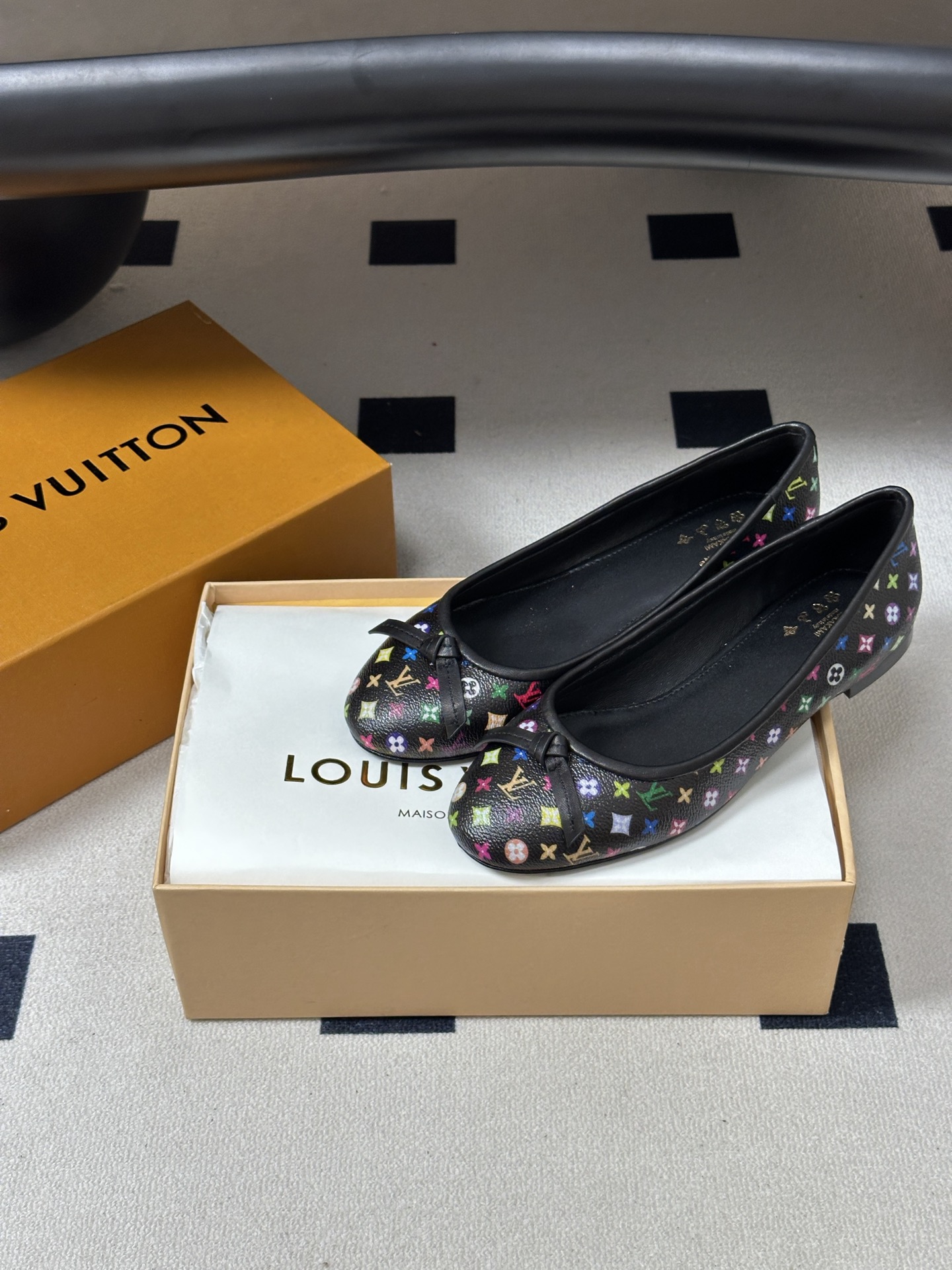 26Ss春季新款Louis Vuitton LV X TM DARLING 村上隆联名老花芭蕾舞鞋蝴蝶结拼色平底单鞋经典