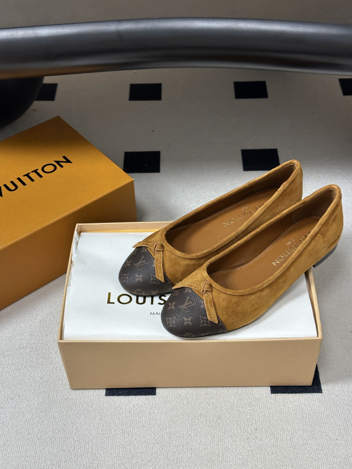 26Ss春季新款Louis Vuitton LV X TM DARLING 村上隆联名老花芭蕾舞鞋蝴蝶结拼色平底单鞋经典