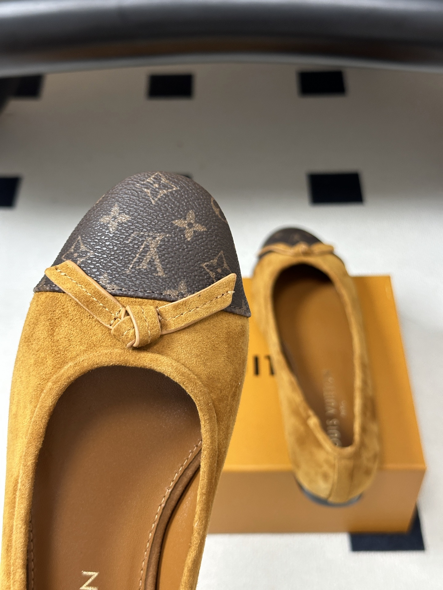 26Ss春季新款Louis Vuitton LV X TM DARLING 村上隆联名老花芭蕾舞鞋蝴蝶结拼色平底单鞋经典