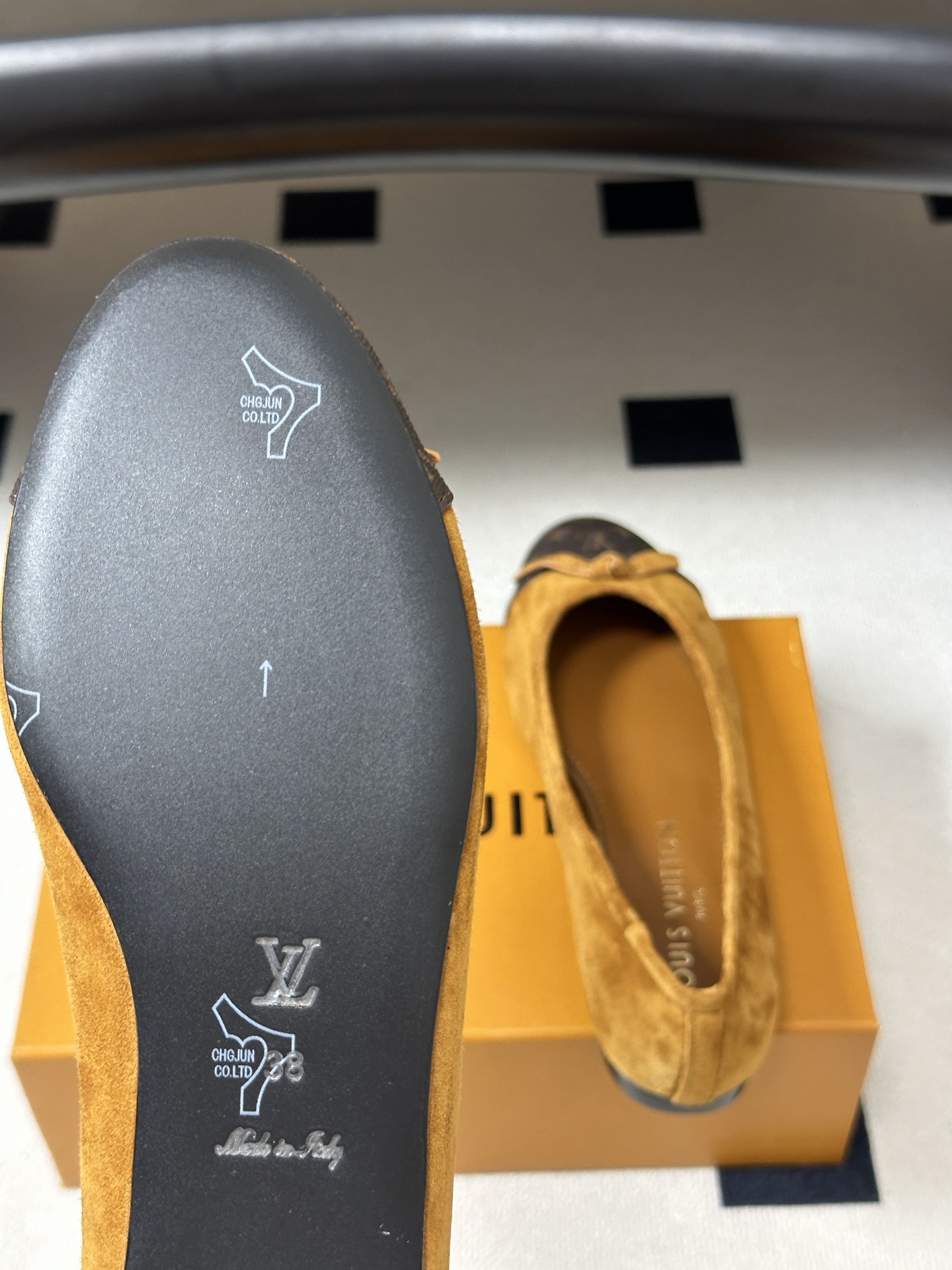 26Ss春季新款Louis Vuitton LV X TM DARLING 村上隆联名老花芭蕾舞鞋蝴蝶结拼色平底单鞋经典