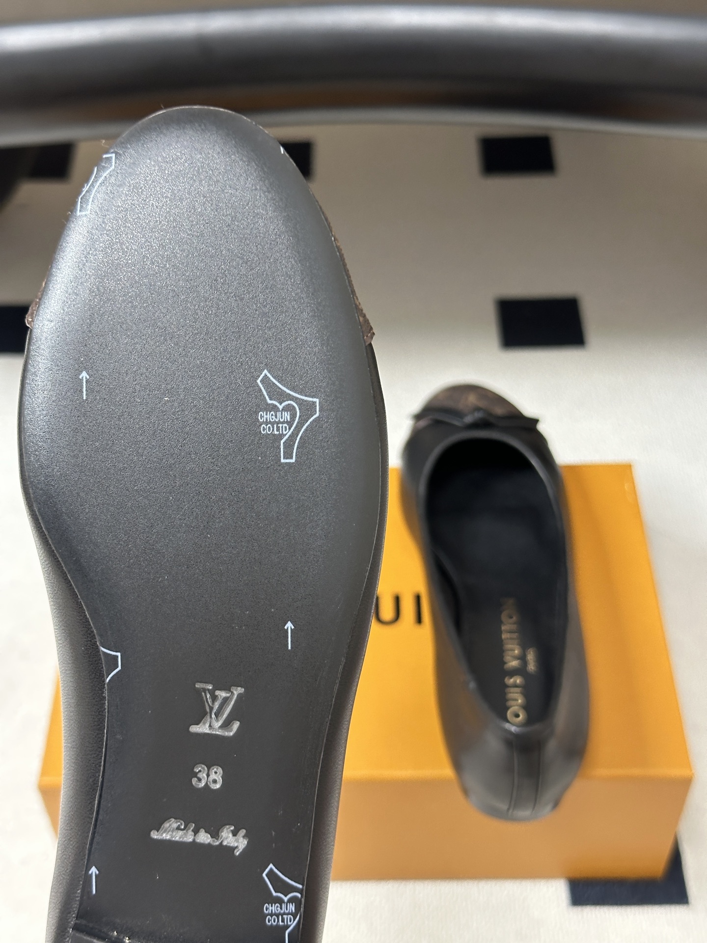 26Ss春季新款Louis Vuitton LV X TM DARLING 村上隆联名老花芭蕾舞鞋蝴蝶结拼色平底单鞋经典