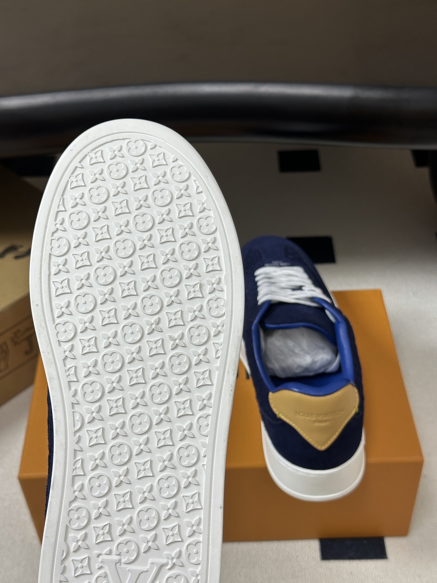 男款 2026春夏新款 LOUIS VUITTON 路易威登 LV FLASH运动鞋老钱风系带休闲板鞋 本款LV Fla