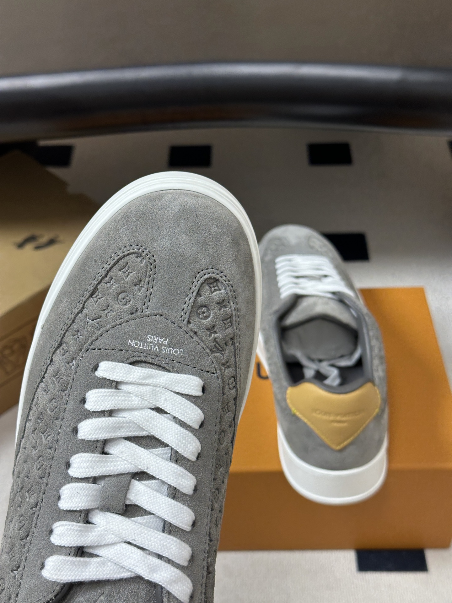 男款 2026春夏新款 LOUIS VUITTON 路易威登 LV FLASH运动鞋老钱风系带休闲板鞋 本款LV Fla