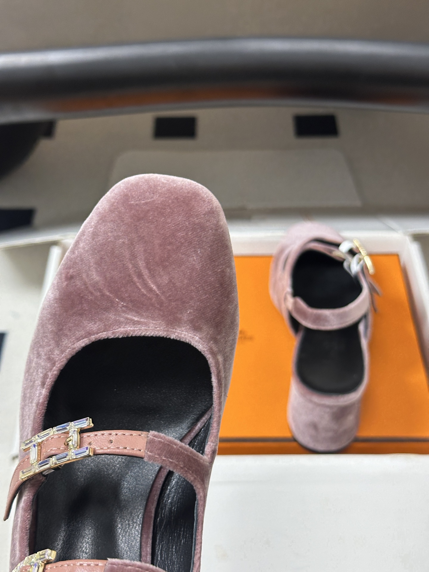 顶级品质（配高档飞机盒✈️） Hermes 爱马仕🐎 H家26s早秋新款 Jackie系列H扣玛丽珍鞋H字母钻扣二带后空