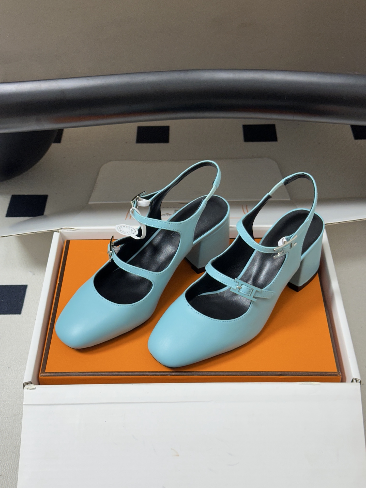 顶级品质（配高档飞机盒✈️） Hermes 爱马仕🐎 H家26s早秋新款 Jackie系列H扣玛丽珍鞋H字母钻扣二带后空