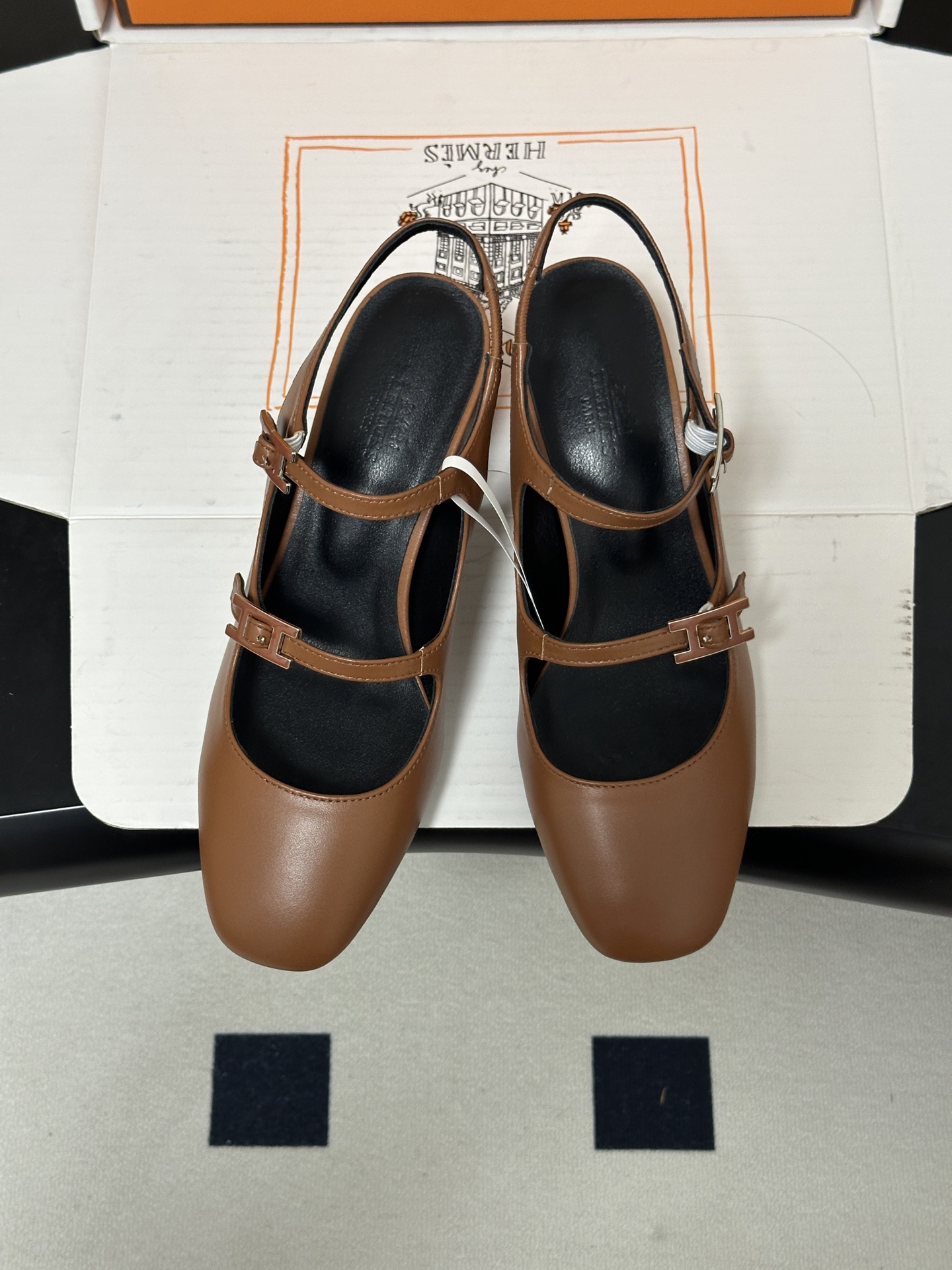 顶级品质（配高档飞机盒✈️） Hermes 爱马仕🐎 H家26s早秋新款 Jackie系列H扣玛丽珍鞋H字母钻扣二带后空