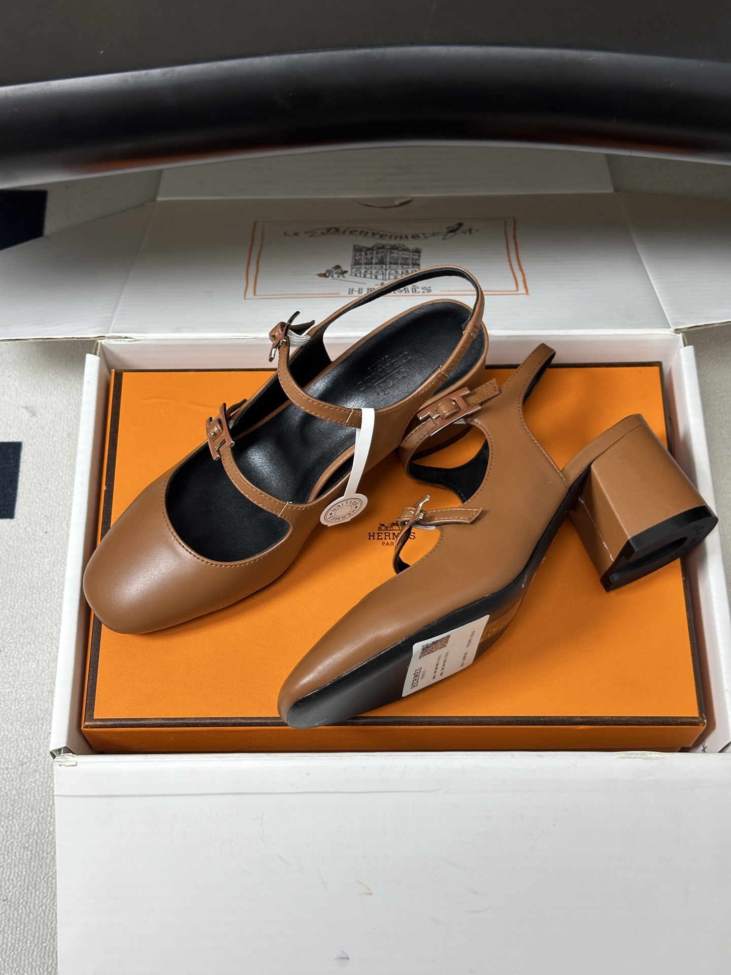 顶级品质（配高档飞机盒✈️） Hermes 爱马仕🐎 H家26s早秋新款 Jackie系列H扣玛丽珍鞋H字母钻扣二带后空