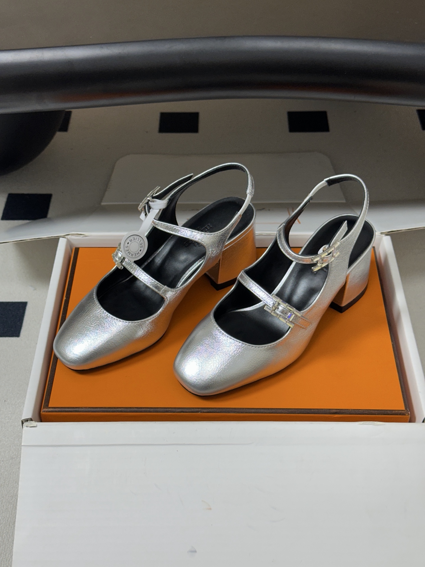 顶级品质（配高档飞机盒✈️） Hermes 爱马仕🐎 H家26s早秋新款 Jackie系列H扣玛丽珍鞋H字母钻扣二带后空