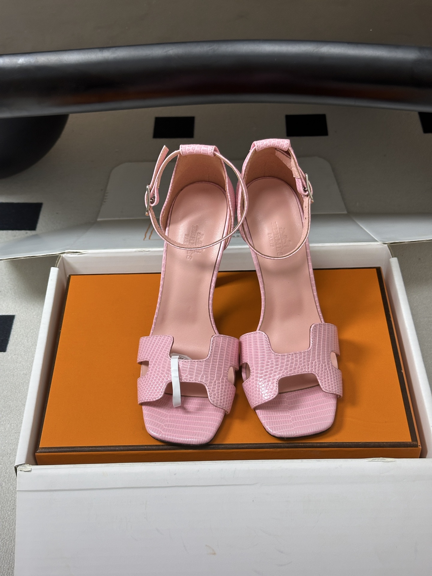 顶级品质（配高档飞机盒✈️） Hermes 爱马仕🐎 Joy 蛇纹皮凉鞋系列 H家细跟凉鞋经典H鞋面高跟凉鞋 高跟凉鞋，