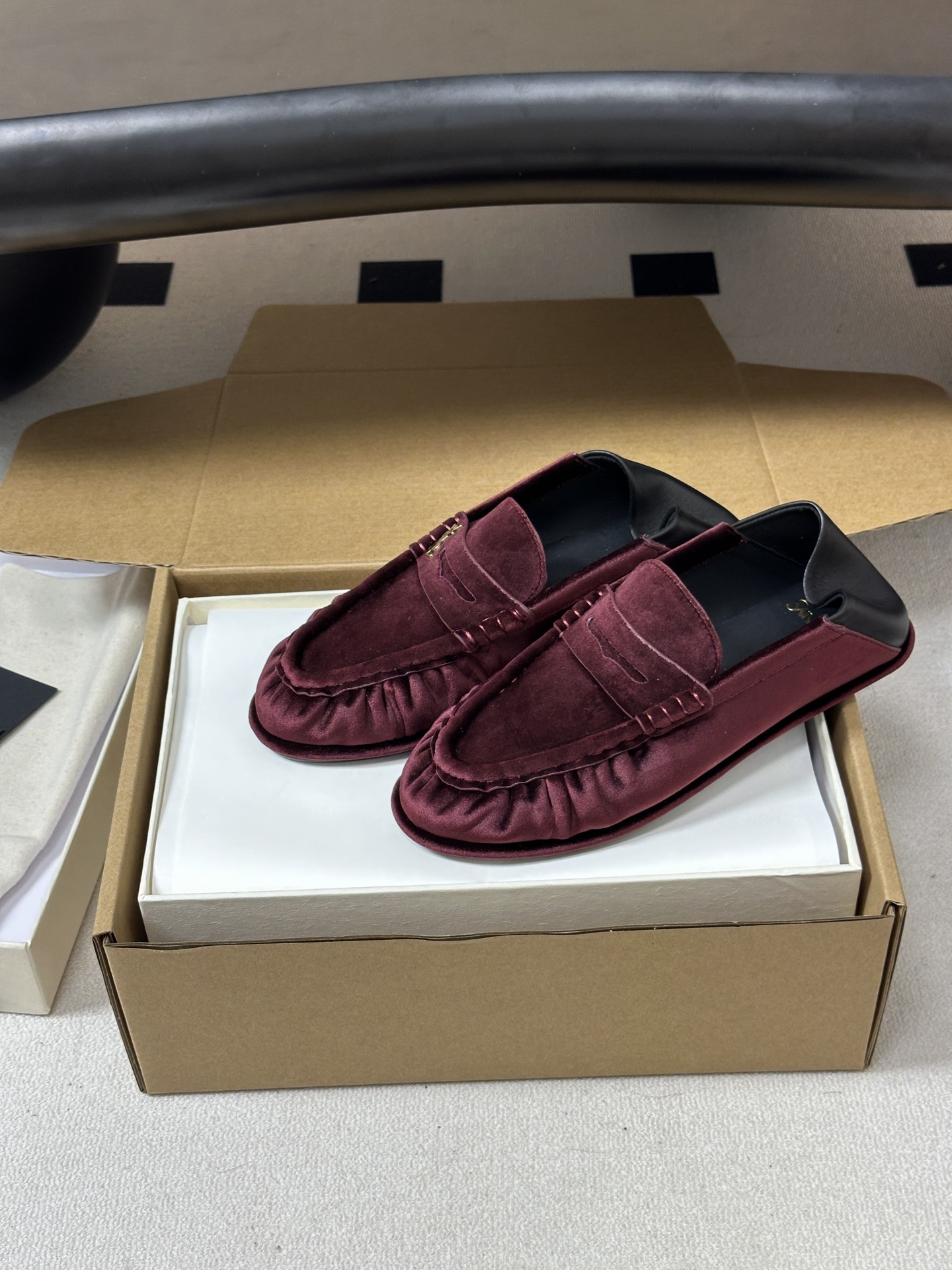 顶级品质 Saint Laurent 圣罗兰fw26 new arrival～  YSL LE LOAFER 踩跟懒人鞋
