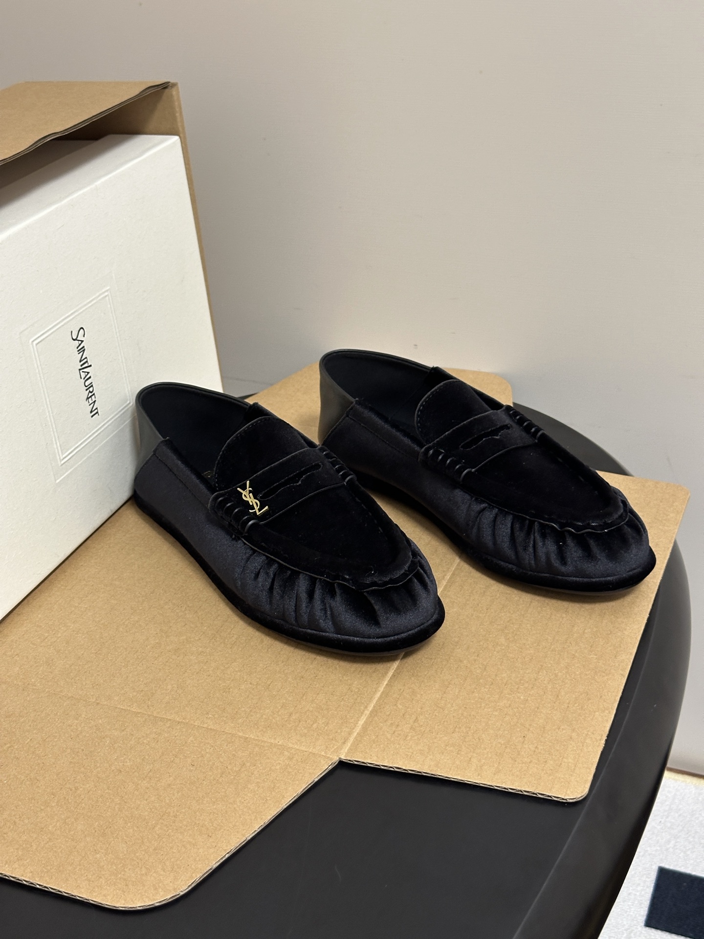 顶级品质 Saint Laurent 圣罗兰fw26 new arrival～  YSL LE LOAFER 踩跟懒人鞋