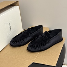 顶级品质 Saint Laurent 圣罗兰fw26 new arrival~ YSL LE LOAFER 踩跟懒人鞋 顶级品质 Saint Laurent 圣罗兰fw26 new arrival~ YSL LE LOAFER 踩跟懒人鞋