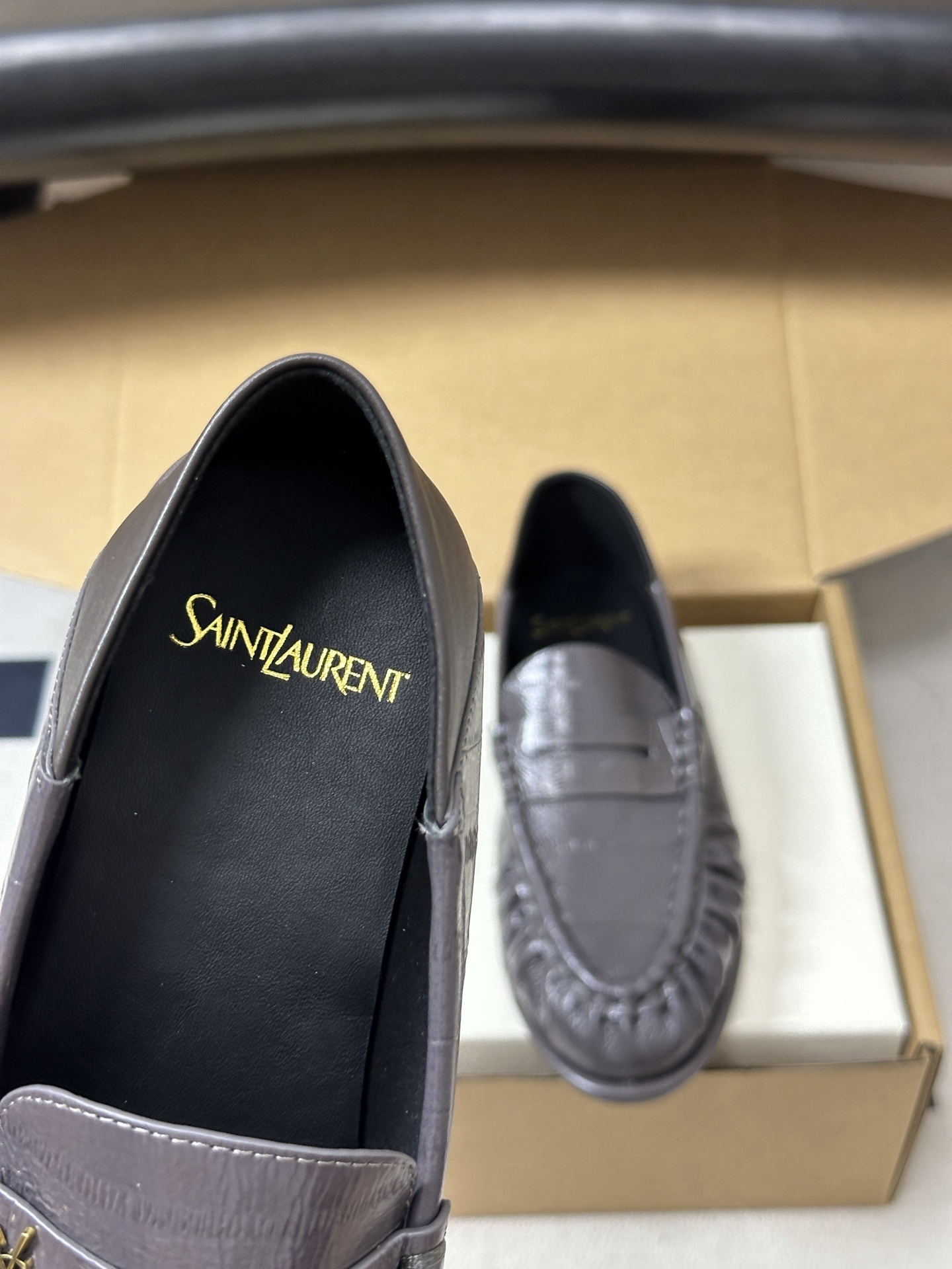 顶级品质 Saint Laurent 圣罗兰fw26 new arrival～  YSL LE LOAFER 踩跟懒人鞋