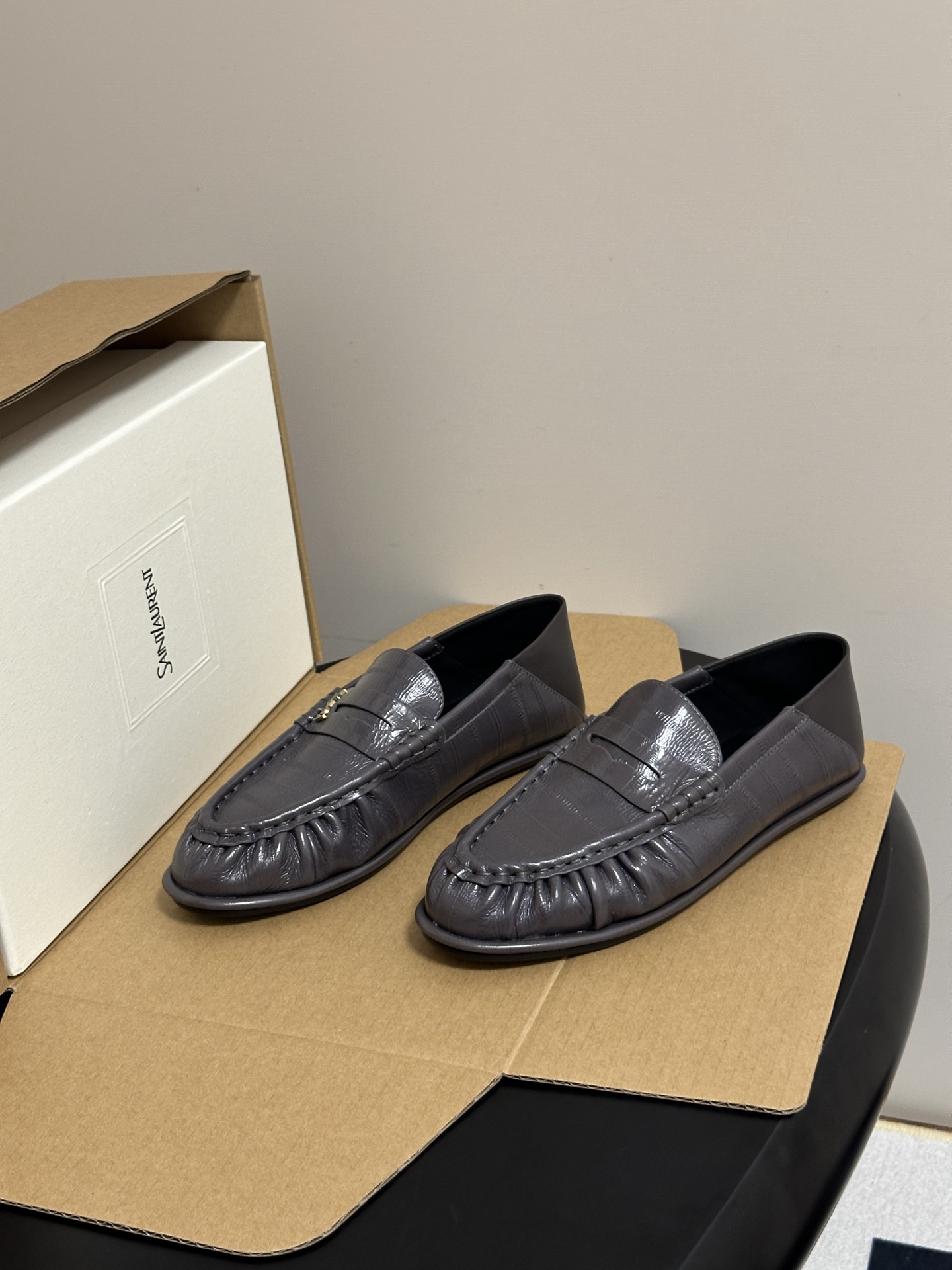 顶级品质 Saint Laurent 圣罗兰fw26 new arrival～  YSL LE LOAFER 踩跟懒人鞋