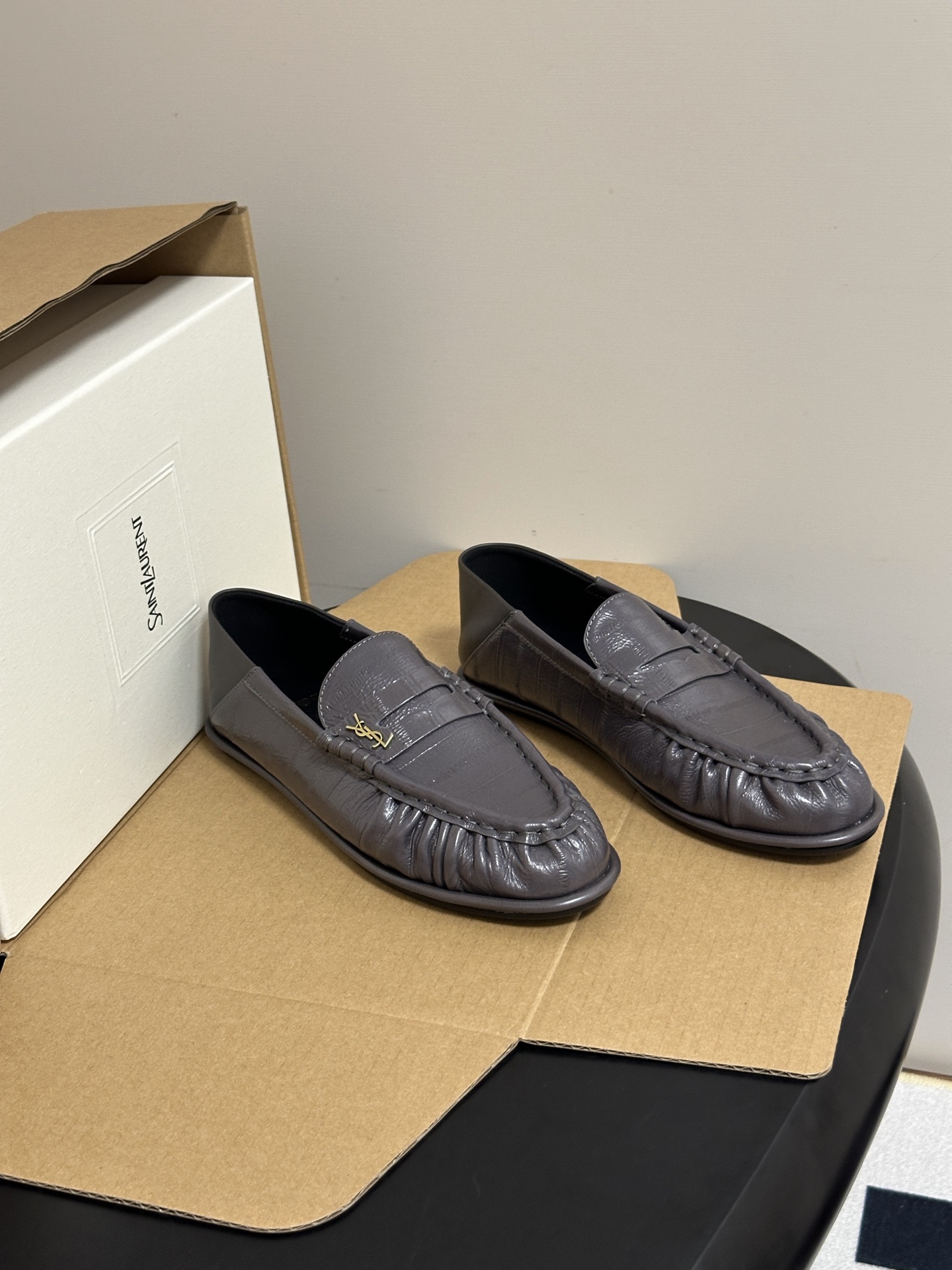 顶级品质 Saint Laurent 圣罗兰fw26 new arrival～  YSL LE LOAFER 踩跟懒人鞋