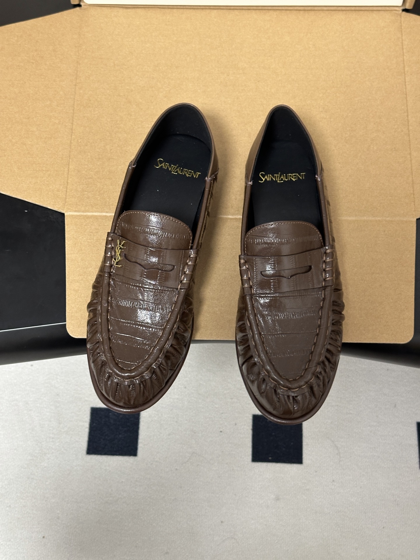 顶级品质 Saint Laurent 圣罗兰fw26 new arrival～  YSL LE LOAFER 踩跟懒人鞋
