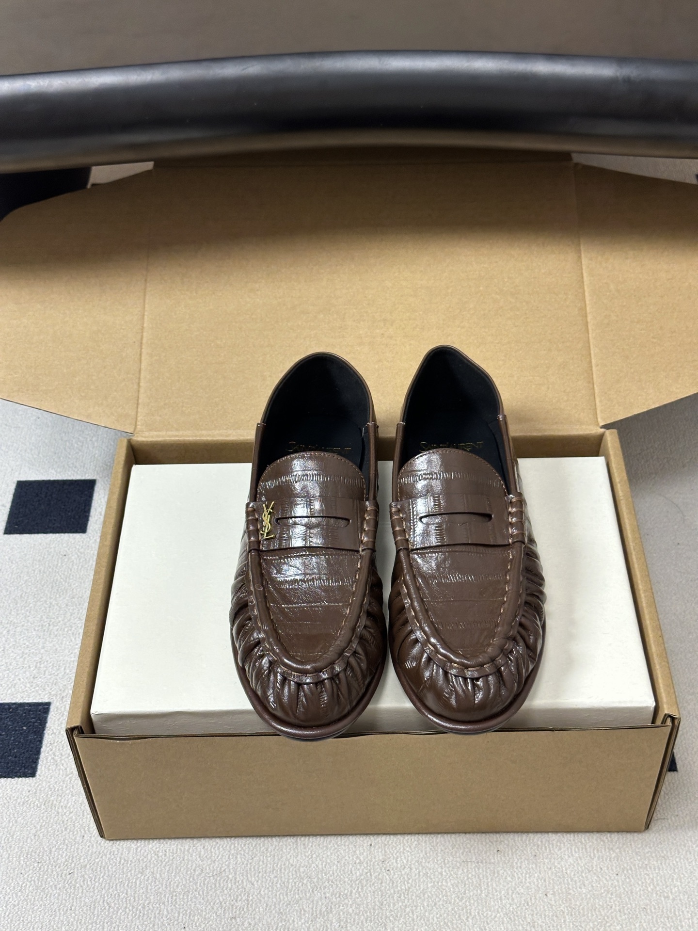 顶级品质 Saint Laurent 圣罗兰fw26 new arrival～  YSL LE LOAFER 踩跟懒人鞋