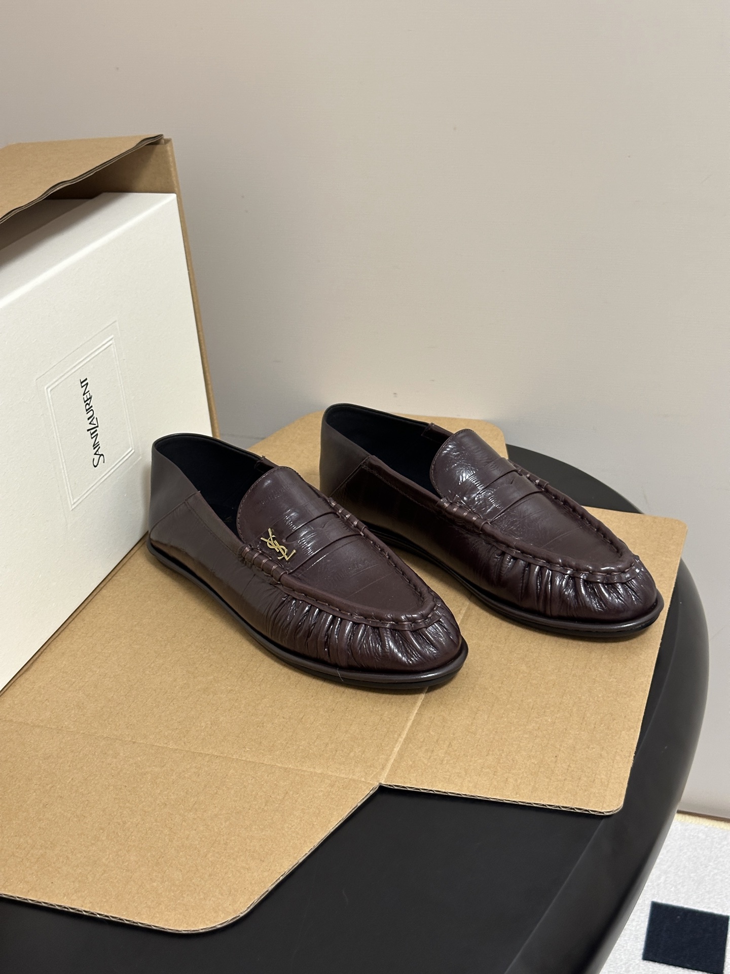 顶级品质 Saint Laurent 圣罗兰fw26 new arrival～  YSL LE LOAFER 踩跟懒人鞋