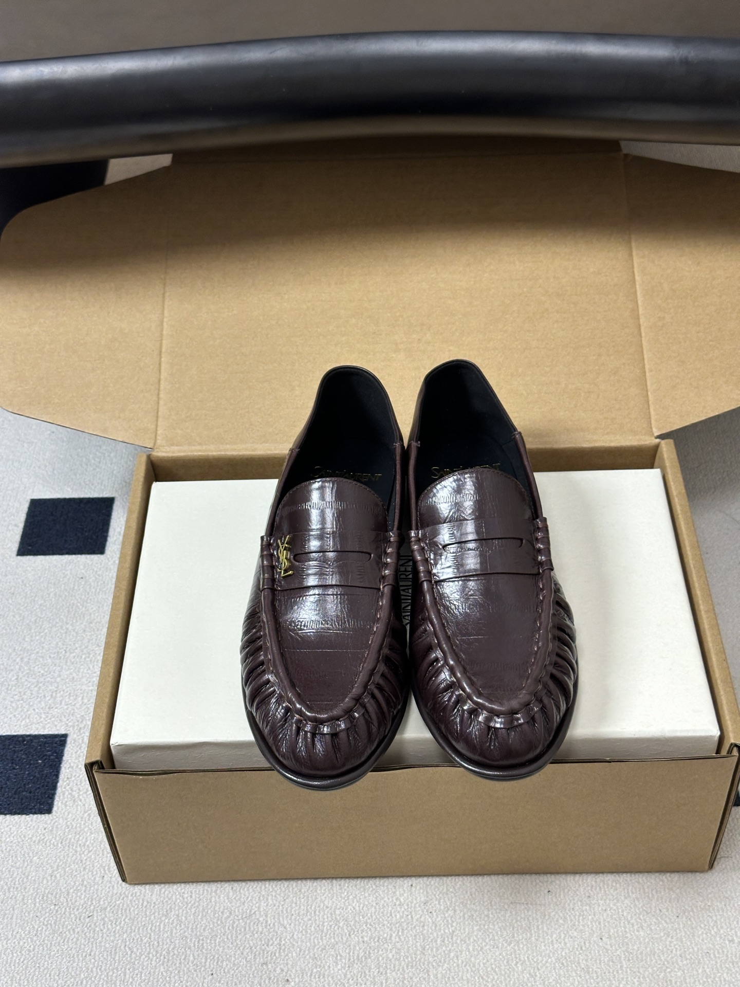 顶级品质 Saint Laurent 圣罗兰fw26 new arrival～  YSL LE LOAFER 踩跟懒人鞋