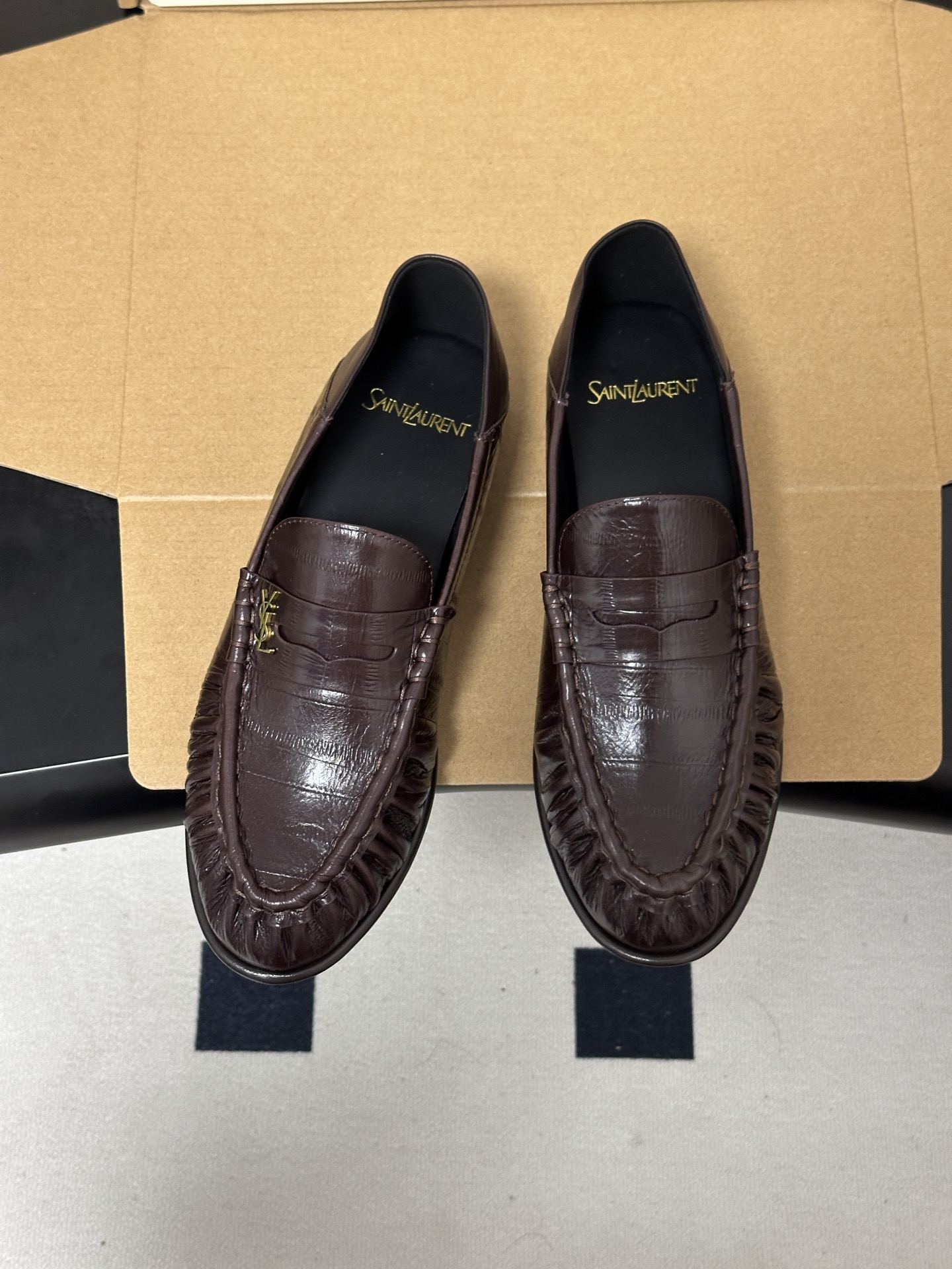 顶级品质 Saint Laurent 圣罗兰fw26 new arrival～  YSL LE LOAFER 踩跟懒人鞋