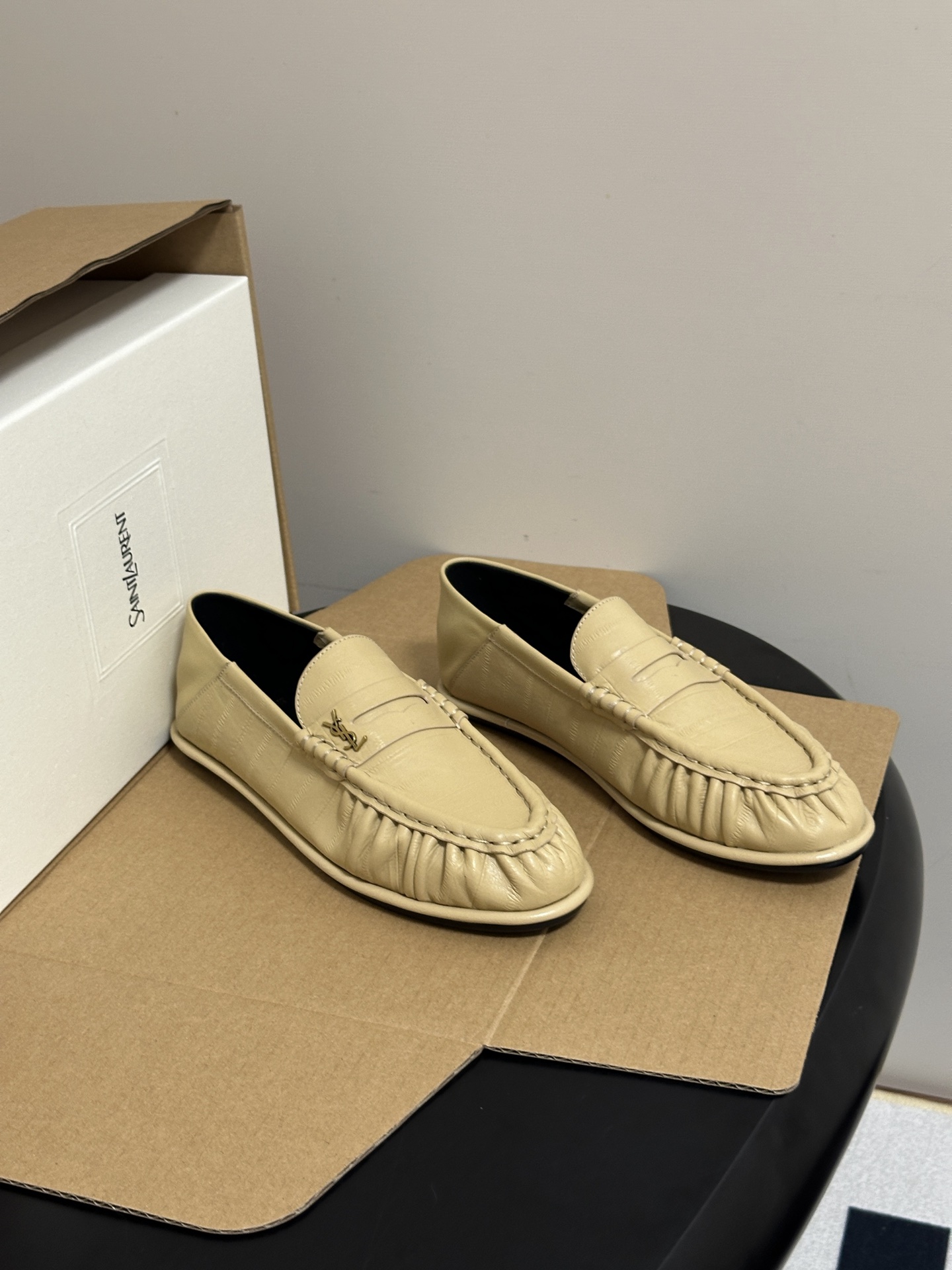 顶级品质 Saint Laurent 圣罗兰fw26 new arrival～  YSL LE LOAFER 踩跟懒人鞋