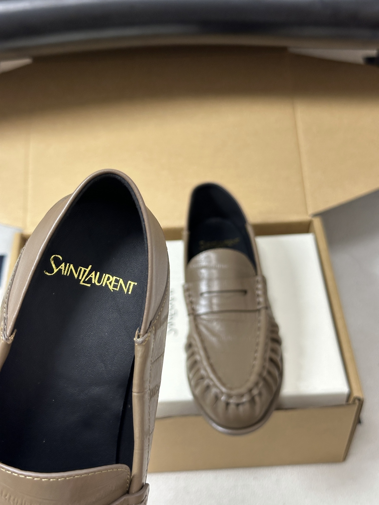 顶级品质 Saint Laurent 圣罗兰fw26 new arrival～  YSL LE LOAFER 踩跟懒人鞋