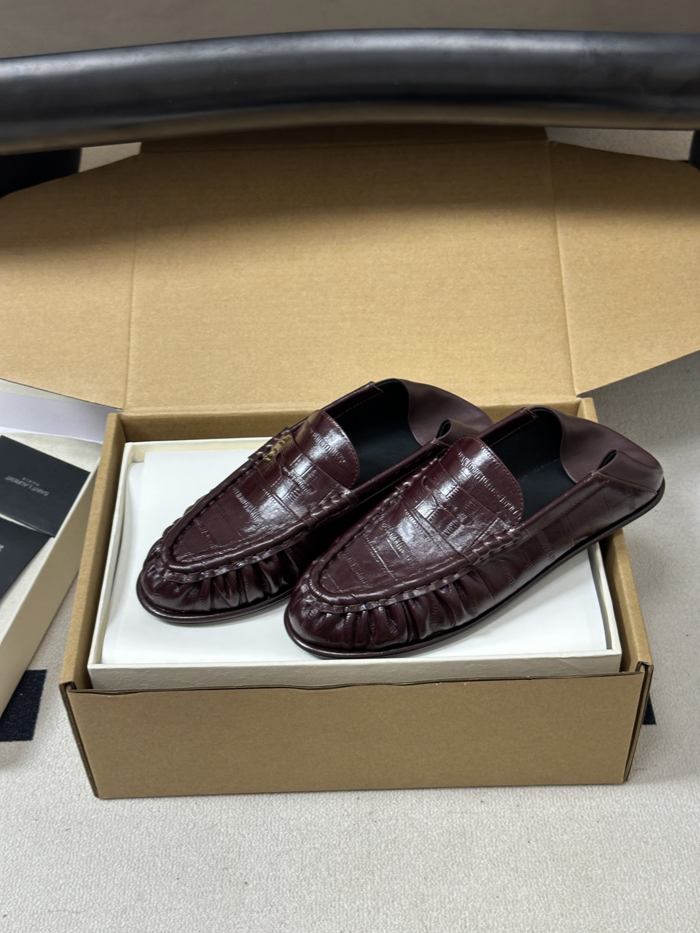顶级品质 Saint Laurent 圣罗兰fw26 new arrival～  YSL LE LOAFER 踩跟懒人鞋