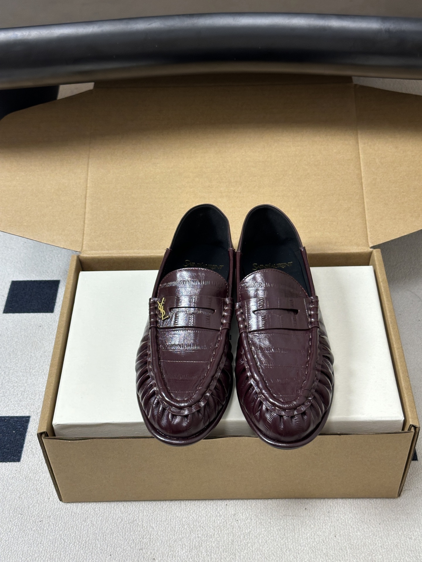 顶级品质 Saint Laurent 圣罗兰fw26 new arrival～  YSL LE LOAFER 踩跟懒人鞋