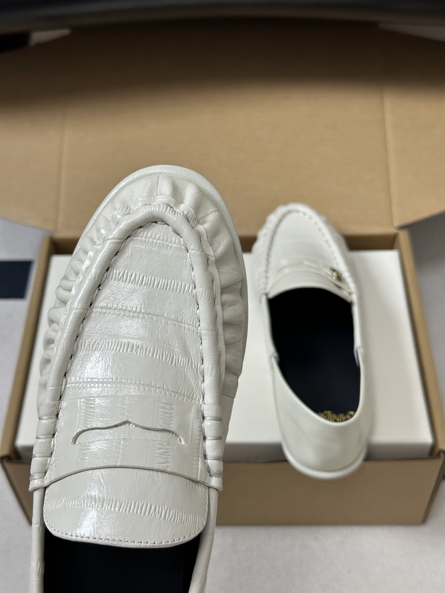 顶级品质 Saint Laurent 圣罗兰fw26 new arrival～  YSL LE LOAFER 踩跟懒人鞋