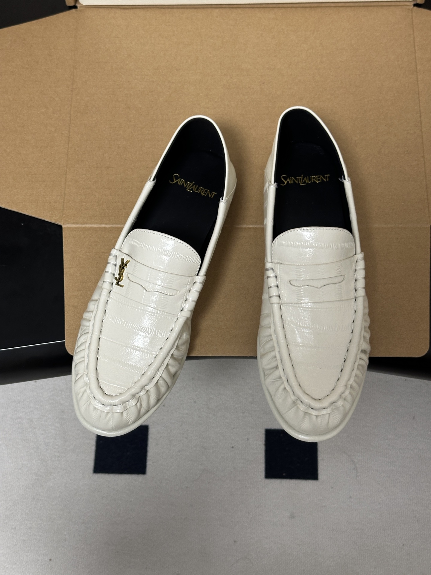 顶级品质 Saint Laurent 圣罗兰fw26 new arrival～  YSL LE LOAFER 踩跟懒人鞋