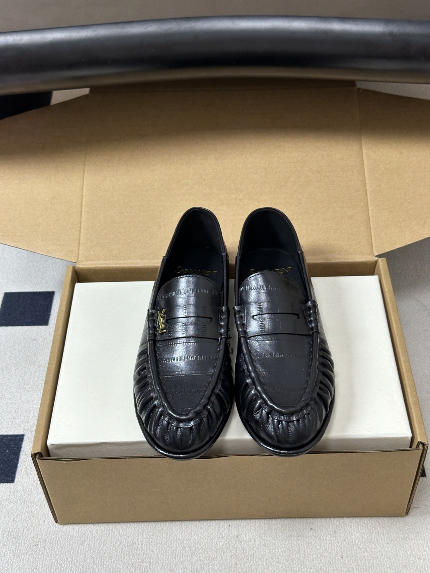 顶级品质 Saint Laurent 圣罗兰fw26 new arrival～  YSL LE LOAFER 踩跟懒人鞋