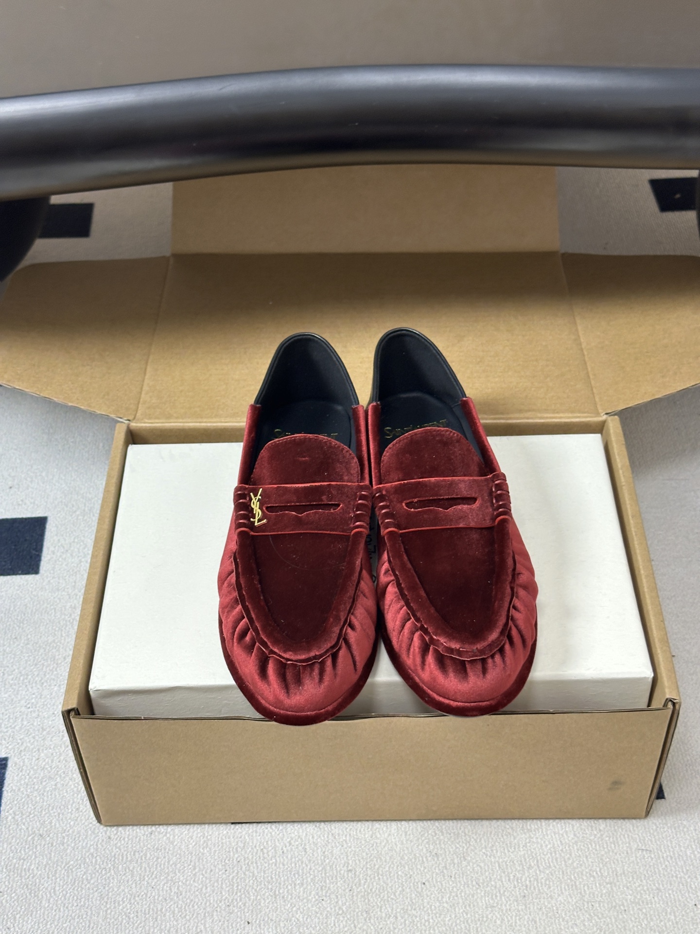 顶级品质 Saint Laurent 圣罗兰fw26 new arrival～  YSL LE LOAFER 踩跟懒人鞋