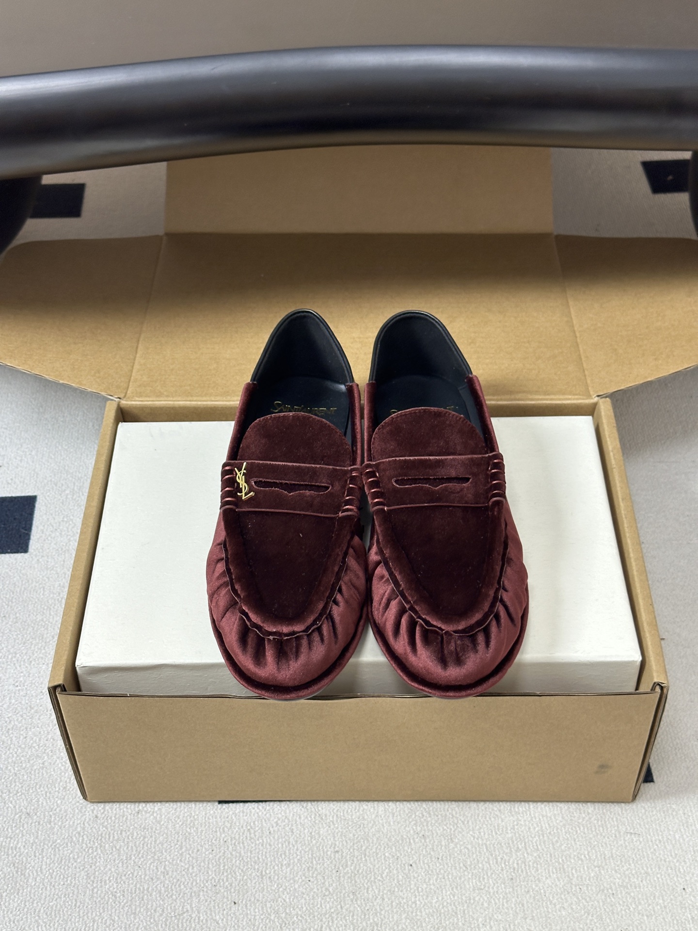 顶级品质 Saint Laurent 圣罗兰fw26 new arrival～  YSL LE LOAFER 踩跟懒人鞋