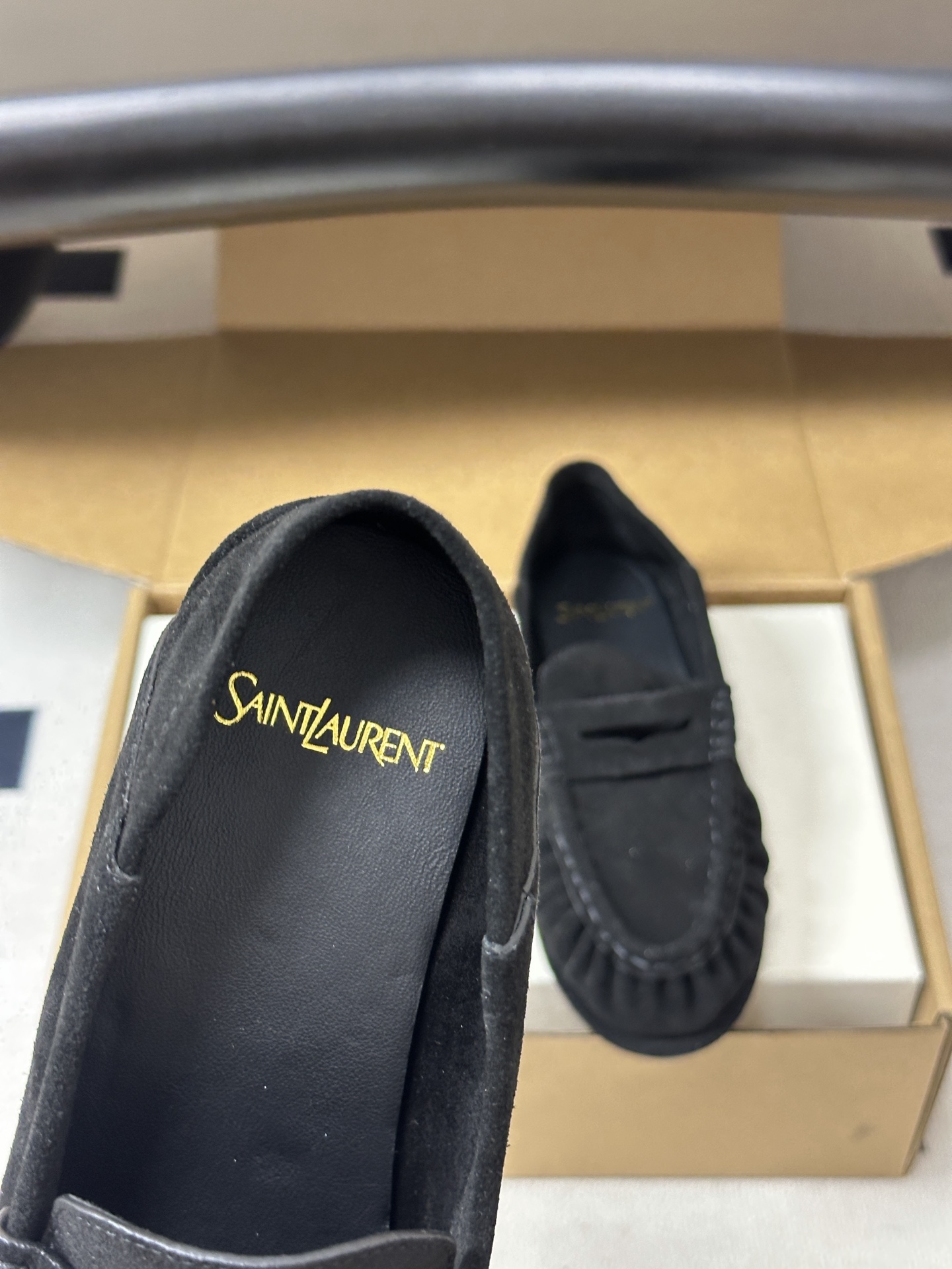 顶级品质 Saint Laurent 圣罗兰fw26 new arrival~ YSL LE LOAFER 踩跟懒人鞋 顶级品质 Saint Laurent 圣罗兰fw26 new arrival~ YSL LE LOAFER 踩跟懒人鞋