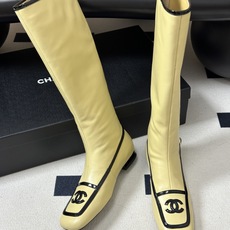Chanel 香奈儿2026春夏新款 小香 26B走秀款经典双C电绣细高跟长靴方平头拼色后拉链平底/高跟弹力长靴 自带清 Chanel 香奈儿2026春夏新款 小香 26B走秀款经典双C电绣细高跟长靴方平头拼色后拉链平底/高跟弹力长靴 自带清