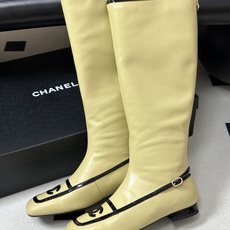 Chanel 香奈儿2026春夏新款 小香 26B走秀款经典双C电绣细高跟长靴方平头拼色后拉链平底/高跟弹力长靴 自带清 Chanel 香奈儿2026春夏新款 小香 26B走秀款经典双C电绣细高跟长靴方平头拼色后拉链平底/高跟弹力长靴 自带清