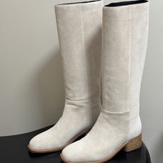 顶级品质(莞产) Hermes 爱马仕🐎 2026 秋冬新款 Lasso40长靴老钱风麂皮绒面直筒骑士靴皮面粗跟机车靴长 顶级品质(莞产) Hermes 爱马仕🐎 2026 秋冬新款 Lasso40长靴老钱风麂皮绒面直筒骑士靴皮面粗跟机车靴长