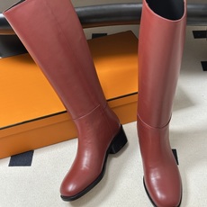 顶级品质(莞产) Hermes 爱马仕🐎 2026 秋冬新款 Lasso40长靴老钱风麂皮绒面直筒骑士靴皮面粗跟机车靴长 顶级品质(莞产) Hermes 爱马仕🐎 2026 秋冬新款 Lasso40长靴老钱风麂皮绒面直筒骑士靴皮面粗跟机车靴长